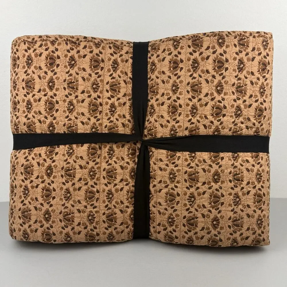 West Elm Gemma Reversible Print Quilt KING/CAL KING Brown Floral New Boho